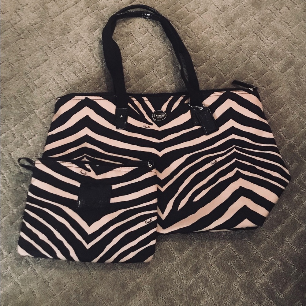 COACH (Authentic) zebra stripe taupe & black tote